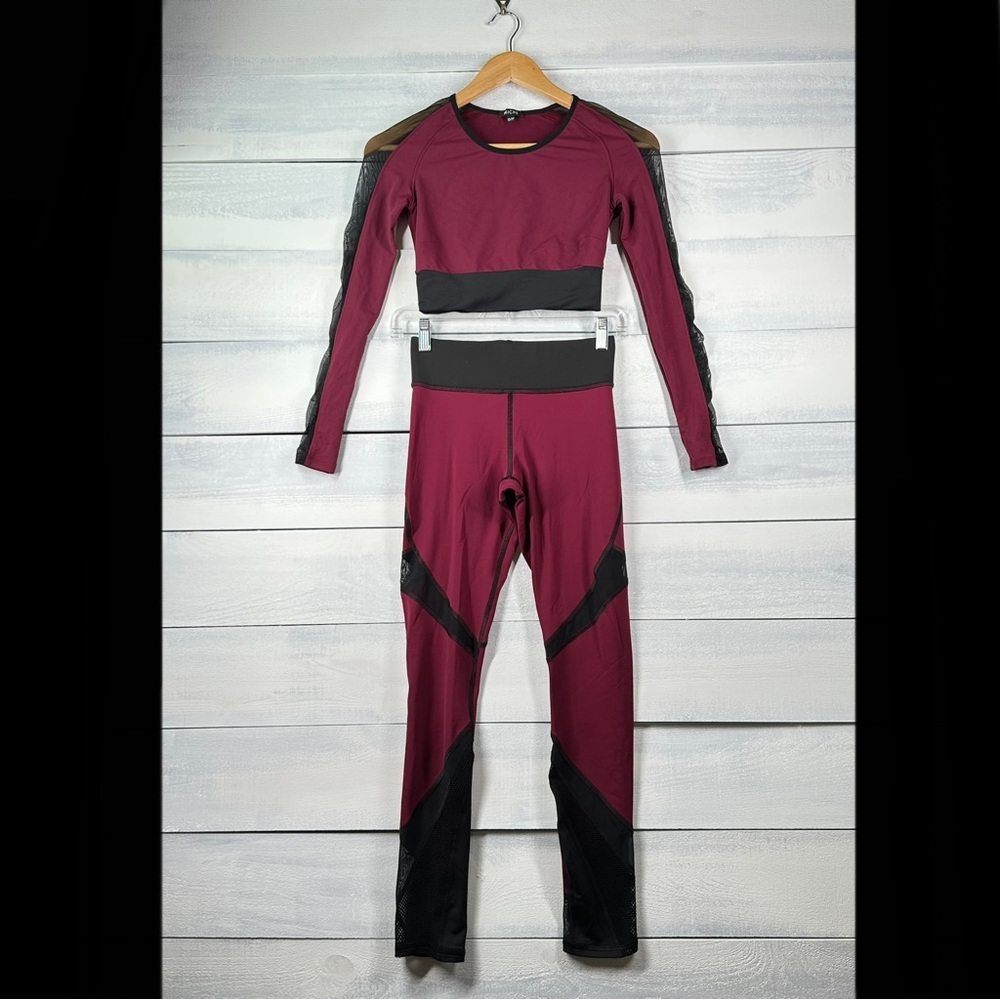 Michi Mesh Burgundy Black Cropped Long Sleeve Workout Set Women’s Size XS